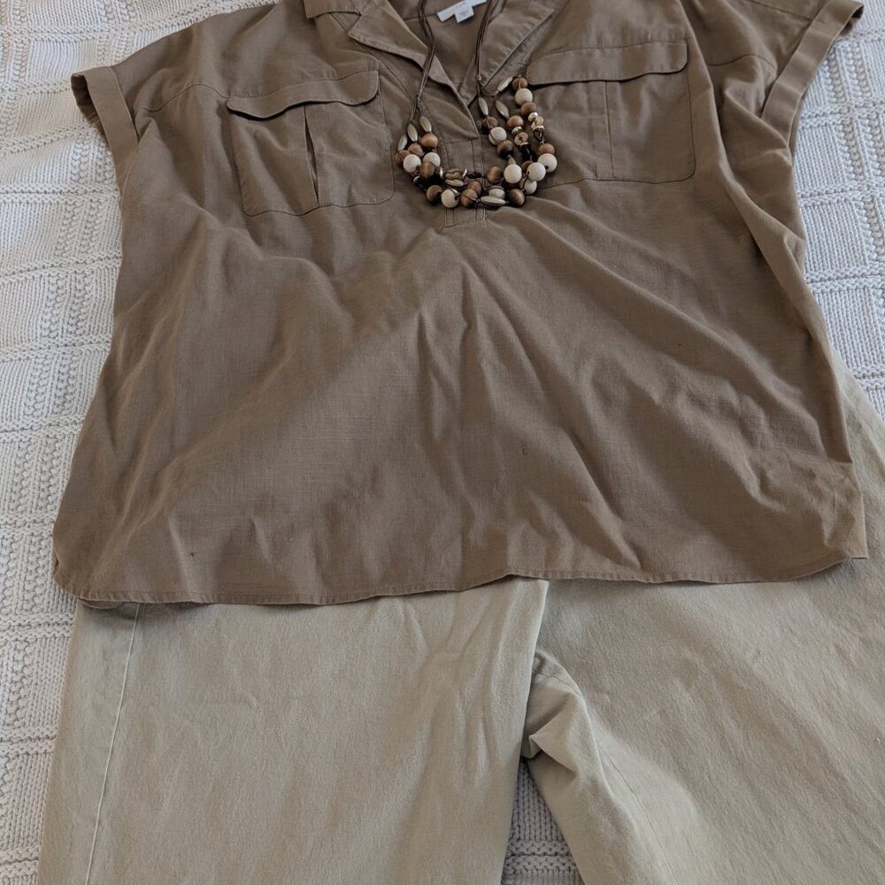 Rare Talbots Plus Size Chatham Pants in Beige, size 18WP (equivalent to 16W) - Picture 6 of 7